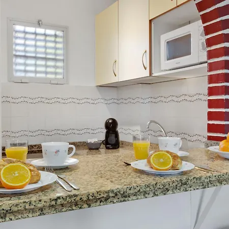 Vistamarina 202b By Ivi Real Estate *